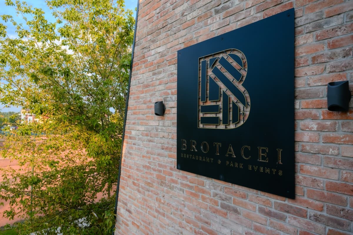 Fotografie de Mihai Balta la Brotacei Restaurant &amp; Park Events