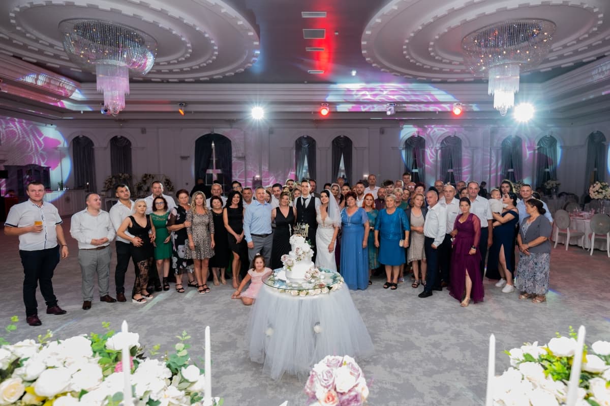 Ava Garden - locatie pentru nunti in Arad