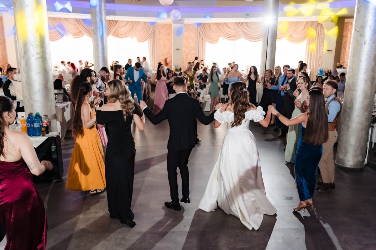 Black Tulip Hotel  - locatie pentru nunti in Dej, Cluj