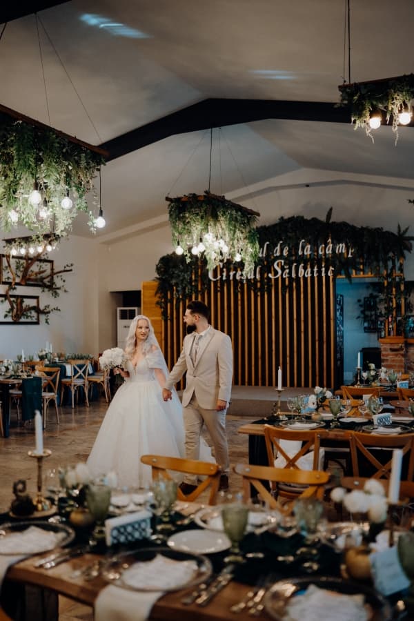 Fotografie de Alberto Bratulescu la Ciresul Salbatic