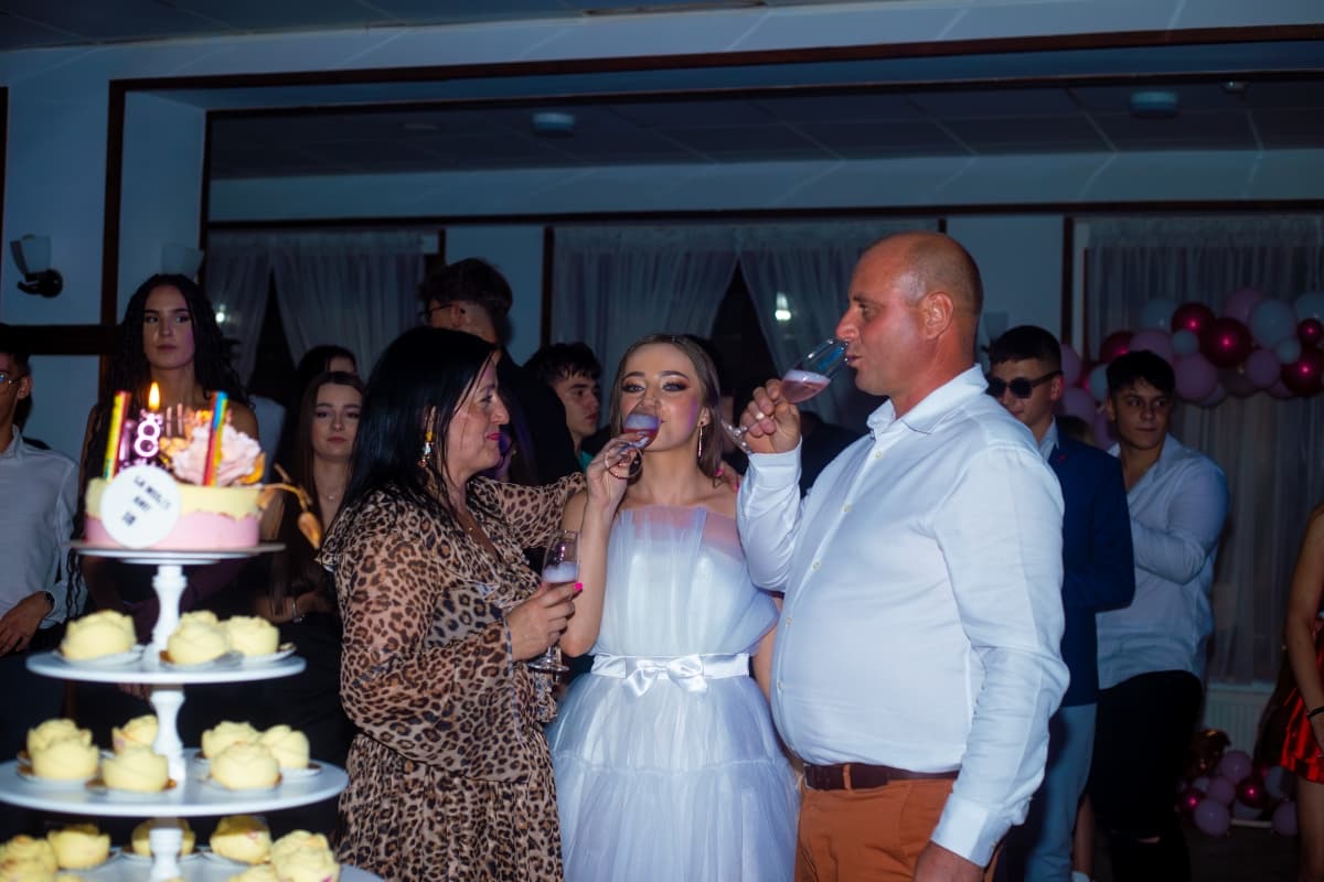 Cabana Izvoarele Doftanei - locatie pentru nunti in Trăisteni, Prahova