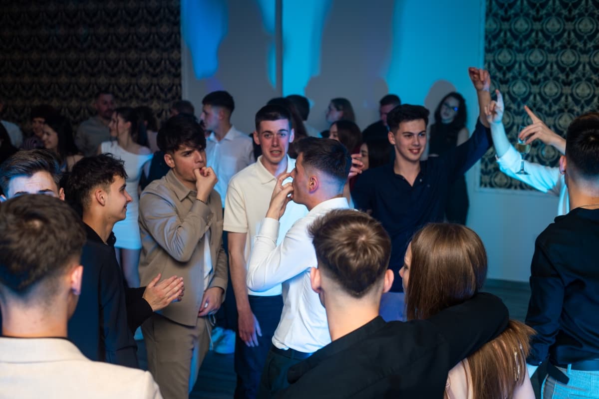 La Nicusor  - locatie pentru nunti in Comarnic, Prahova