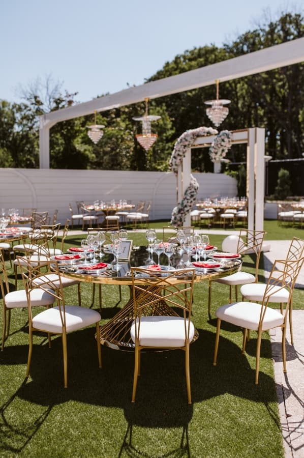 Fotografie de Sorina Elena Rîmbu la Toya Concept