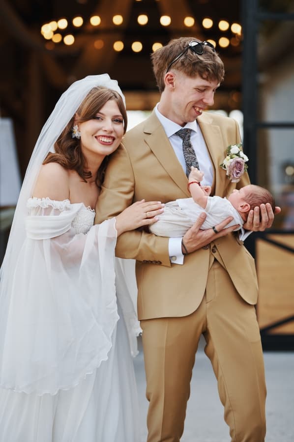 Fotografie de Fearless Weddings la MK 1930 Event Barn 