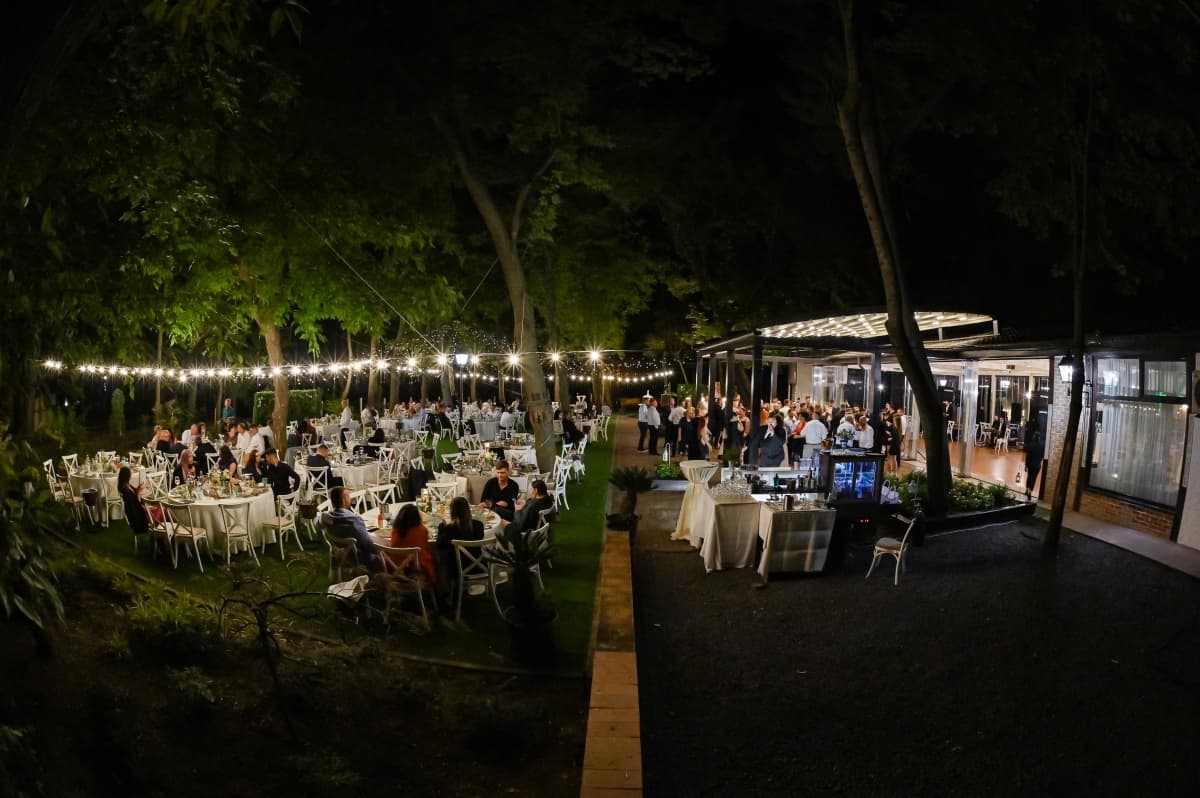 Fotografie de FotoEvent88 - Costi MANOLACHE la Salonul din Padure