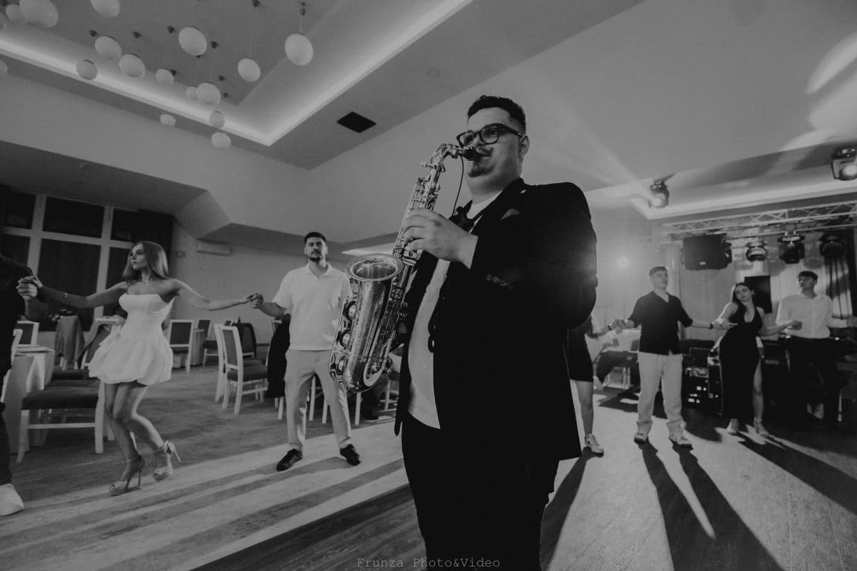 Fotografie de Frunza Photo&amp;Video la Sala de Evenimente Lacul Miresei