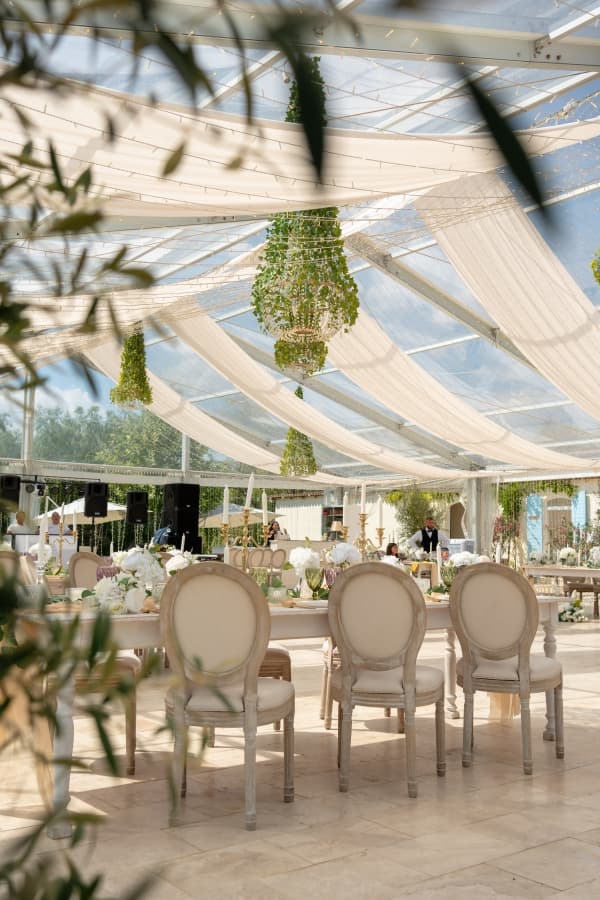 Fotografie de Fotolense la Cesari