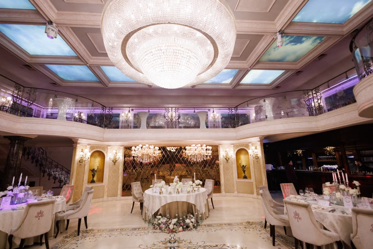 Fotografie de Iustin Ichim la Le Chateau Ballroom