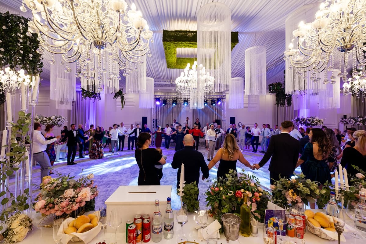 Fotografie de Samfira Laurentiu la Becheru Ballroom