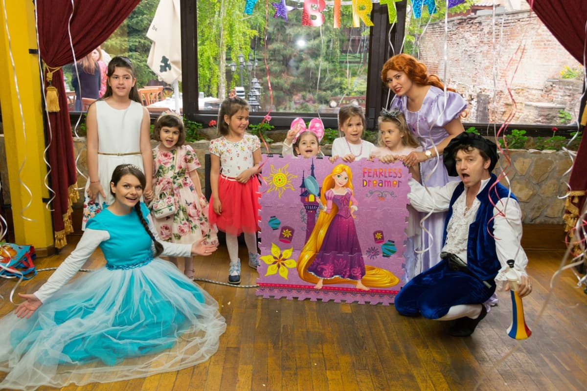 Fotografie de Eugen Elisei la Crama Domneasca