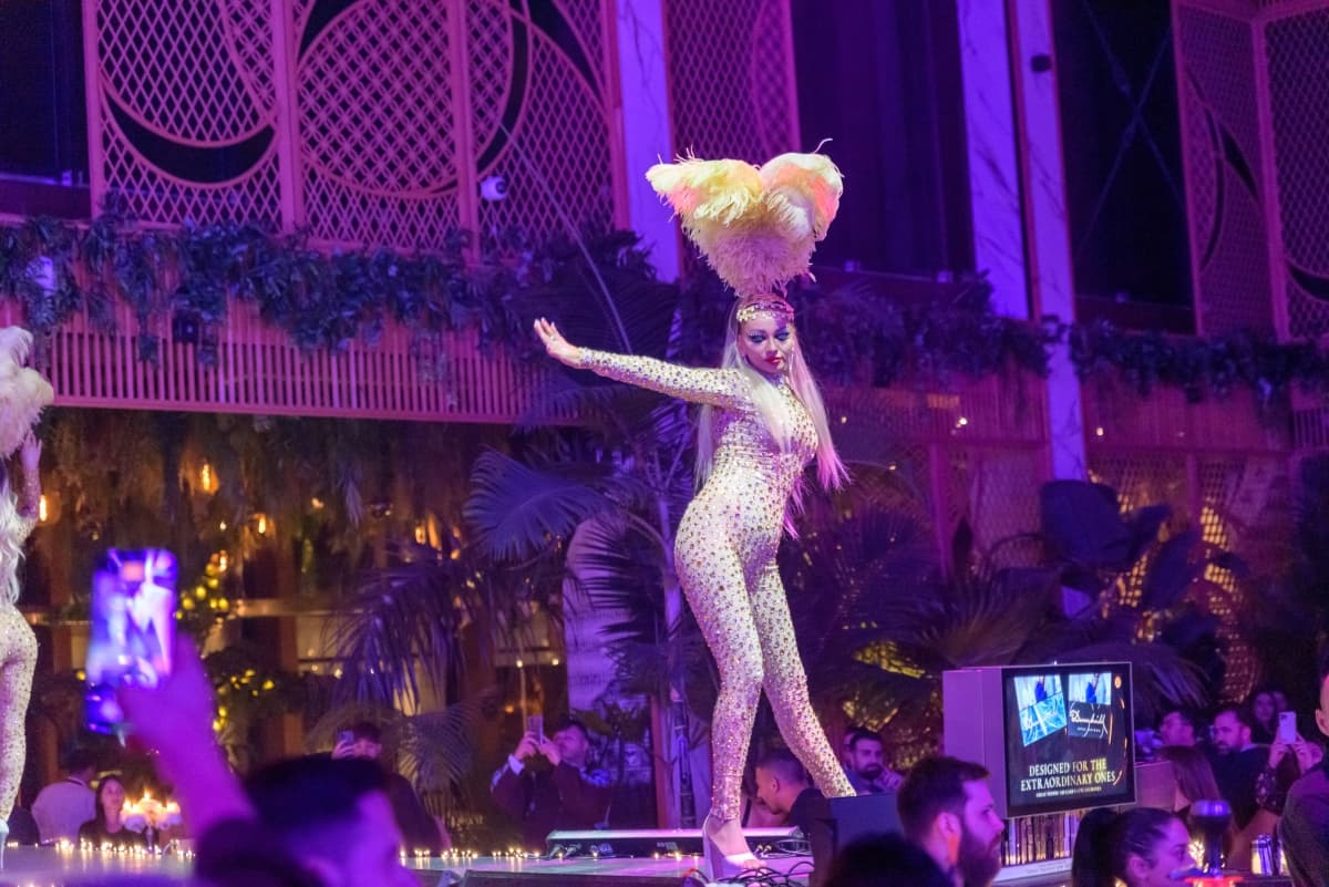 Fotografie de Eugen Elisei la KONG Herastrau