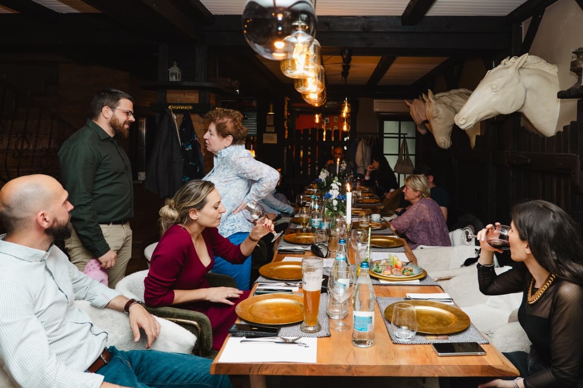 Fotografie de ZOOMER STUDIO la White Horse