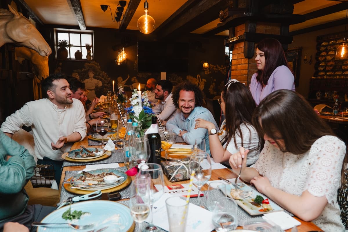 Fotografie de ZOOMER STUDIO la White Horse