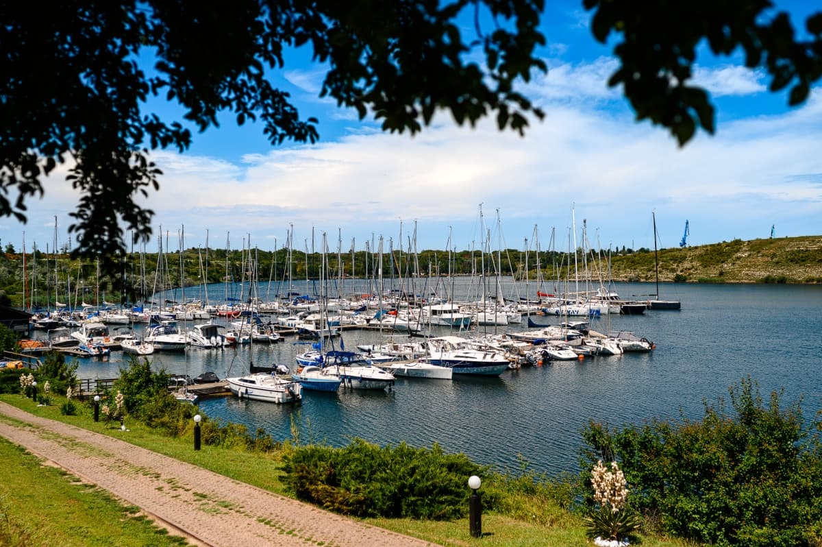 Fotografie de Mugurel Olteanu la Portul Limanu