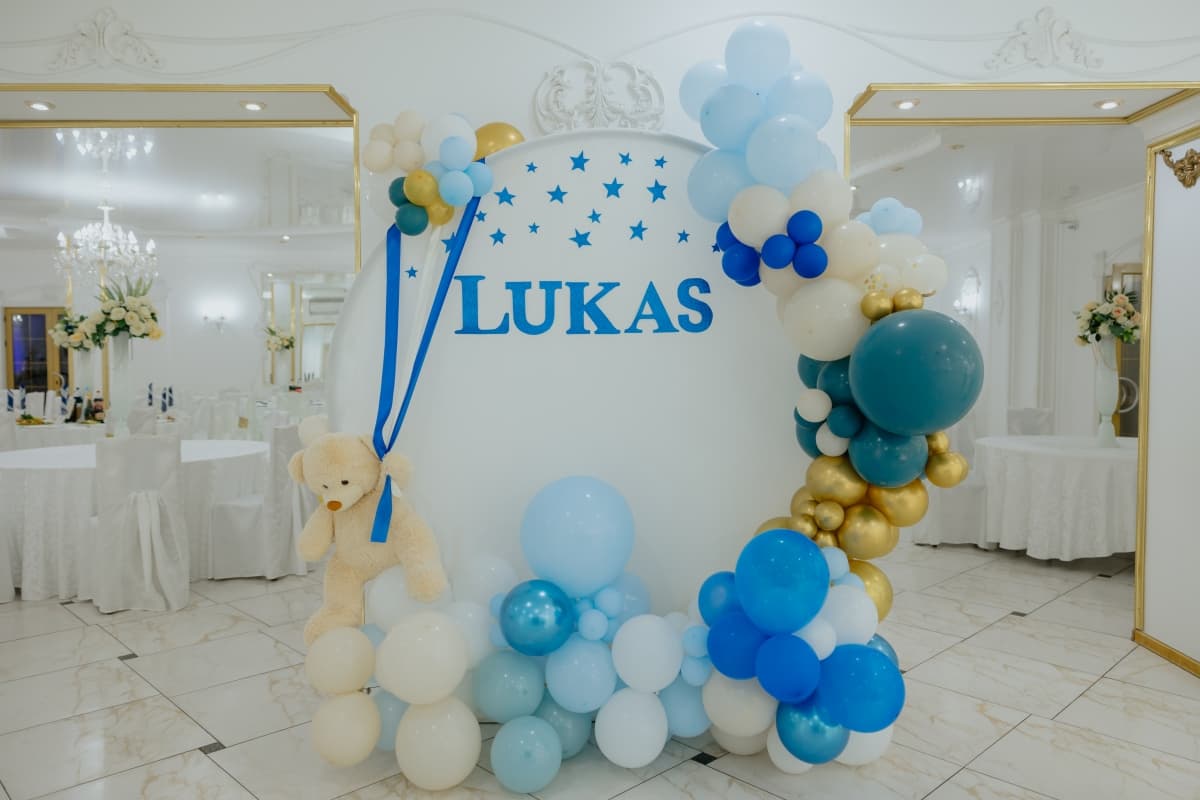 Fotografie de Sergiu Cotruta la Banchet Hall de Lux